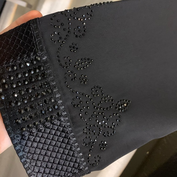 Black Jordanian Dress - Picture 3 of 5